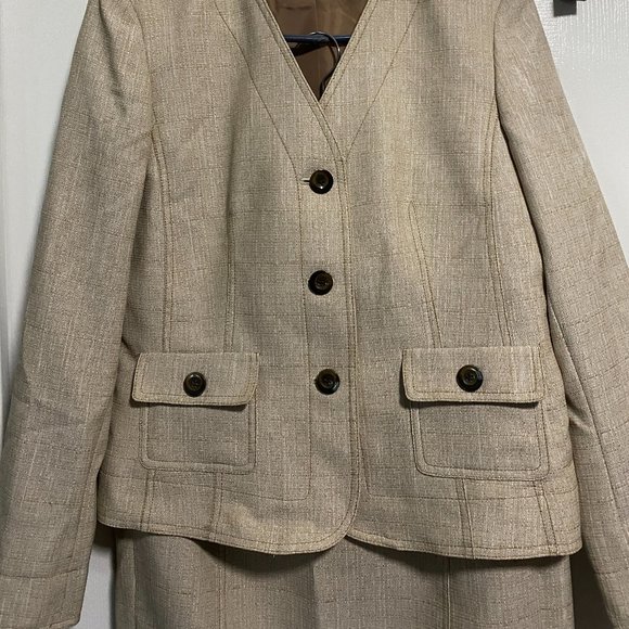 Jones Studio Separates Skirt Suit~sz 12 - Picture 14 of 14